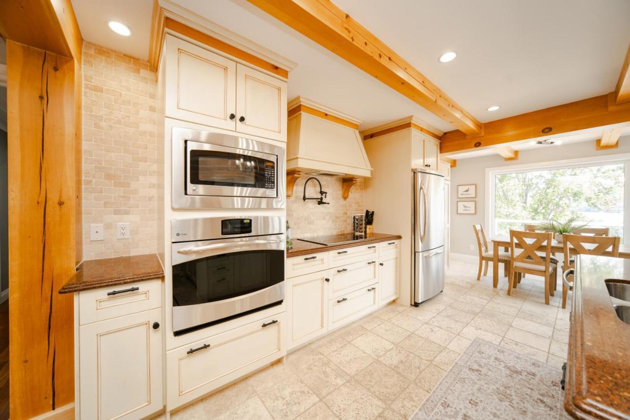 Muskokawaterfront Pooltable 98Tv 6Acres Villa Huntsville Ngoại thất bức ảnh
